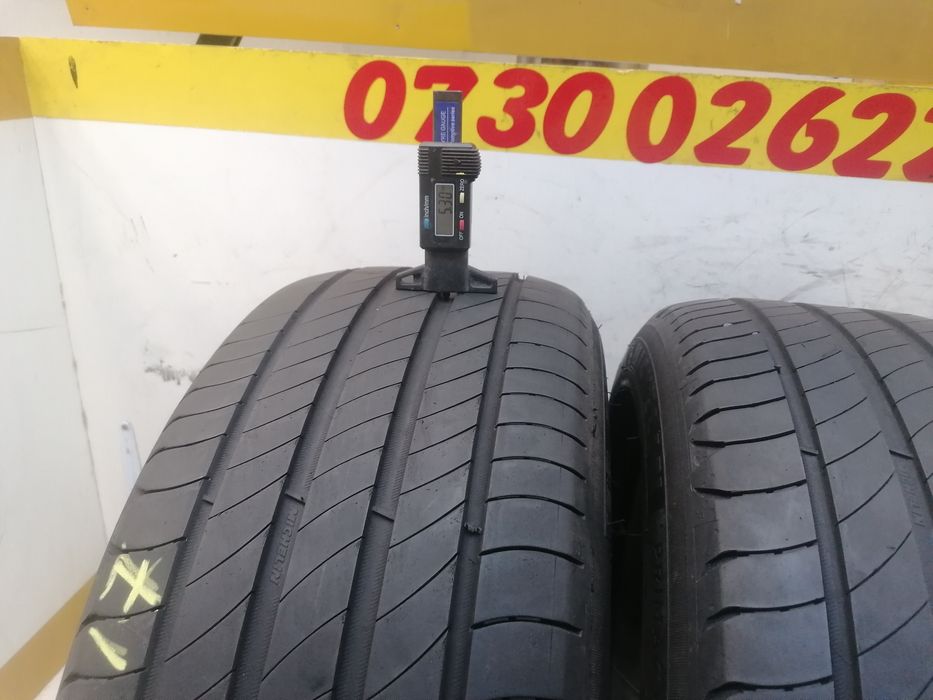 225/45/17 2*Michelin vara 94v dot 2222.    5,,30mm