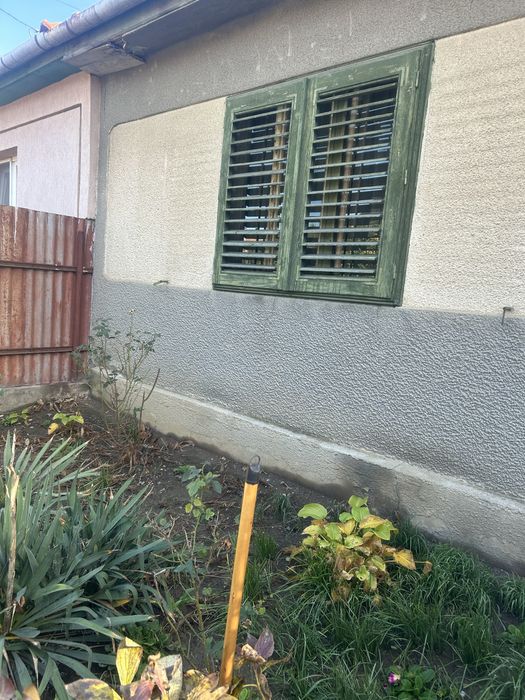 Vand apartament la casa