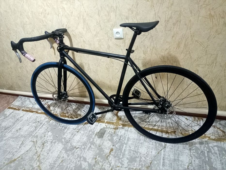 Городской шоссейник