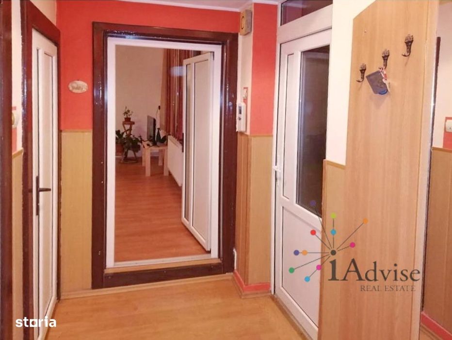 Apartament spațios, pe două niveluri, cu garaj – Brasov Vechi