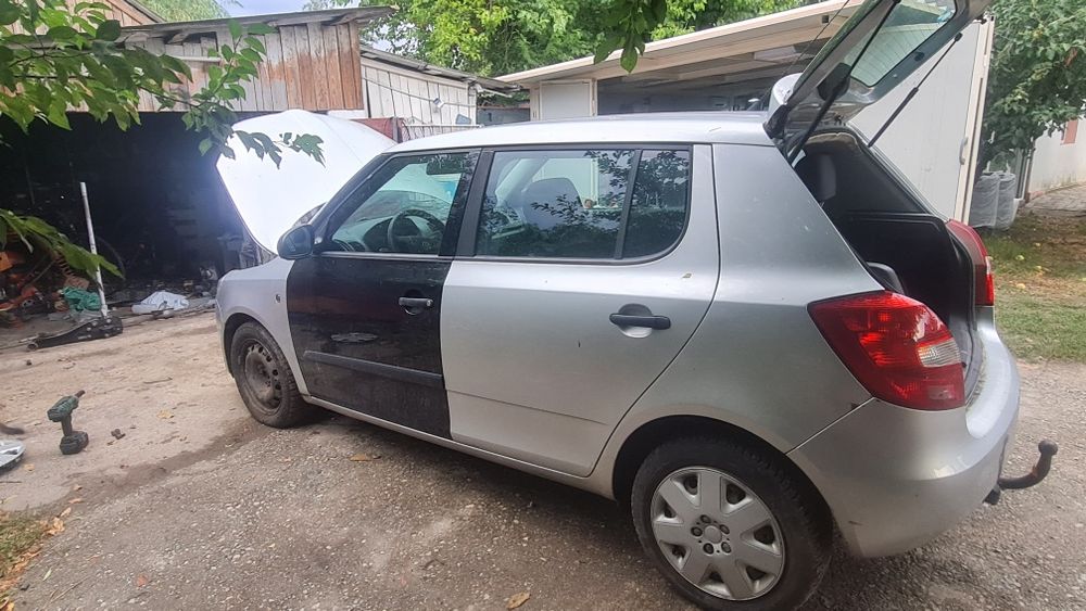 Dezmembrez skoda fabia 2 ,mot 1.6 diesel, 1.2 benzină, 75 cp cod cay,