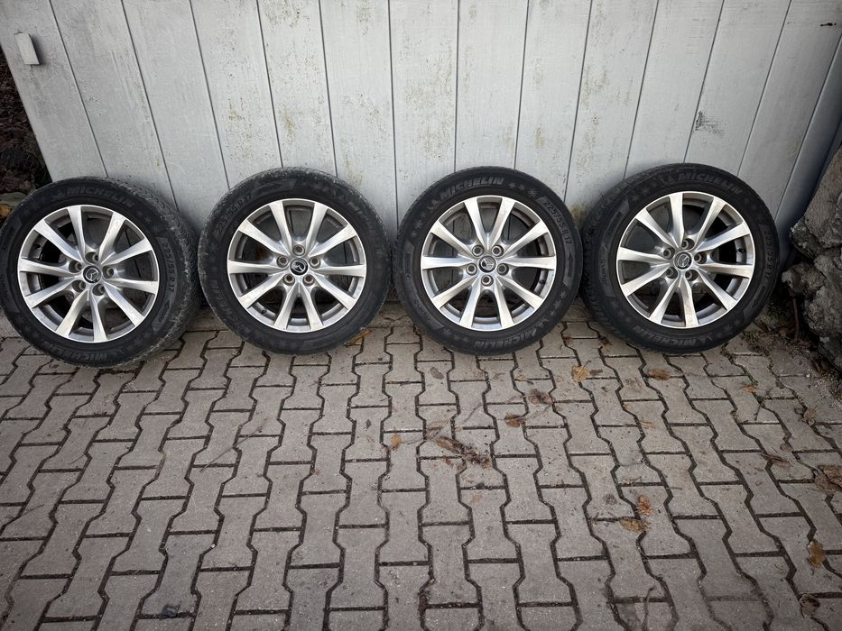 Комплект оригинални лети джанти 17 цола за Mazda 6