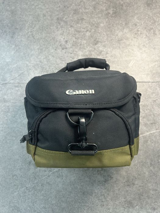 Aparat foto canon eos 600D