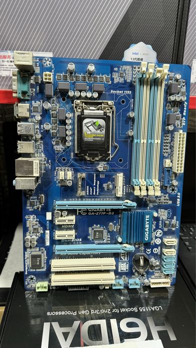 Gigabyte H77 в идеальном состоянии