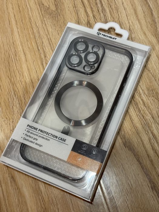 Husa iPhone 16 Pro Max Techsuit