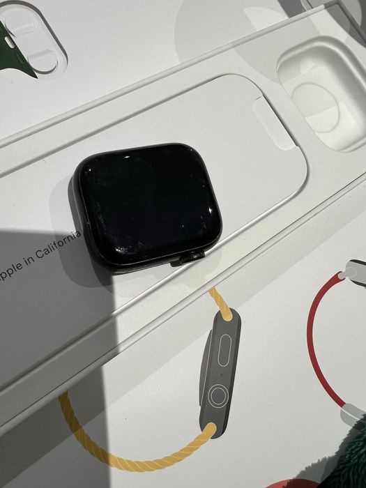 Apple Watch Seria 7, 41mm, Green Aluminium+7 curele