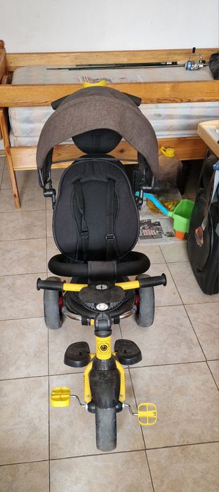 Триколка Lorelli