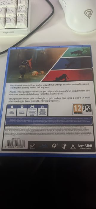 Продавам играта Stray ps4 версия  за 15€