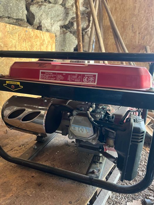 Бензинов генератор 4500W
