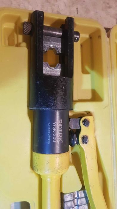 Пресс гидравлический ручной YQK-240A (16-240mm)