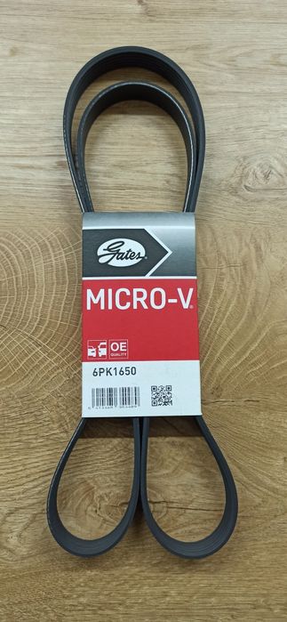 Пистов ремък за рено лагуна 1