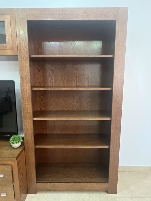 Vând mobila living in stare foarte buna- pret negociabil