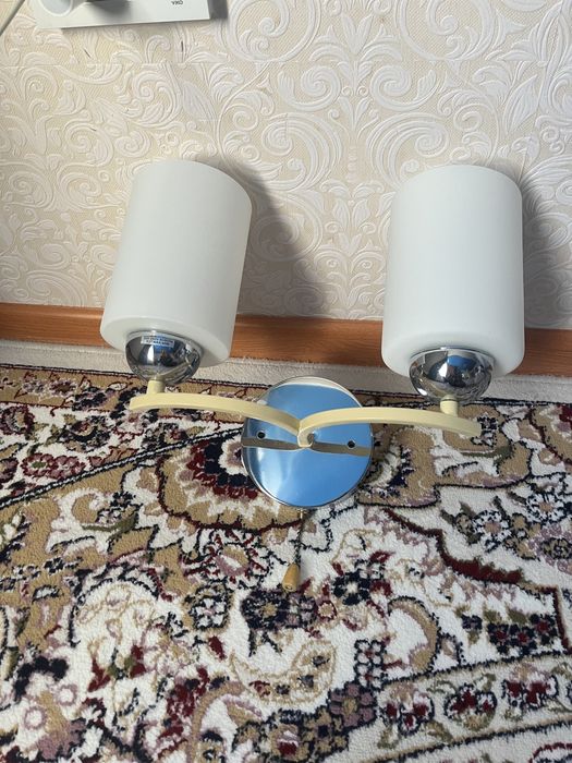 Настенный светильник