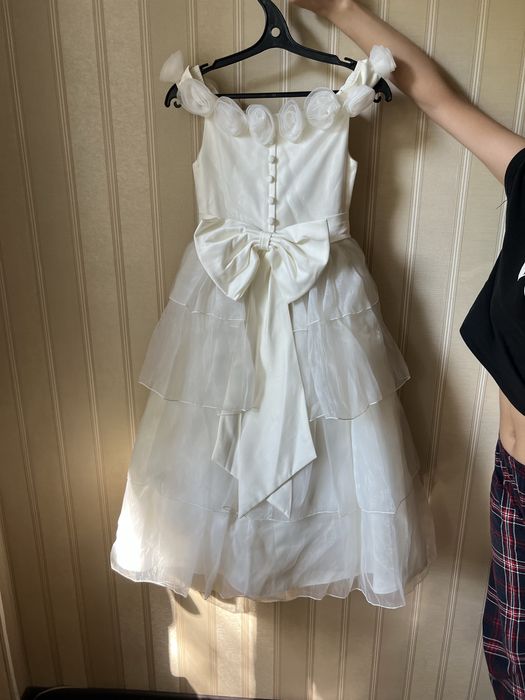 Продаем платья детские