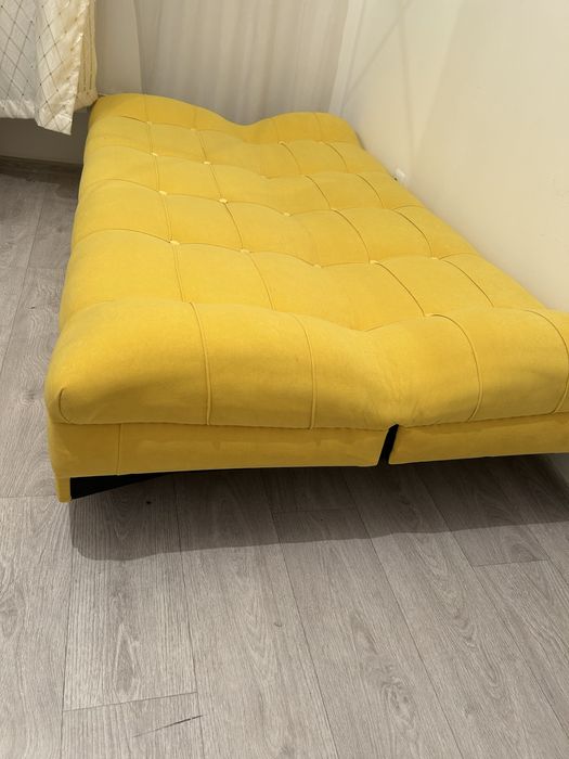 Диван   раскладной .