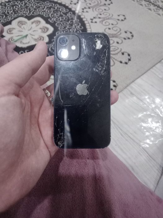 Айфон 12 mini на 64г