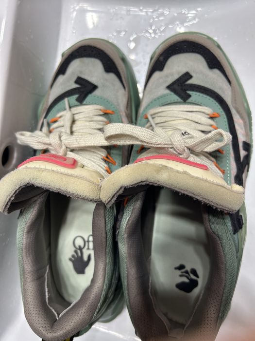 Vand adidasi off white