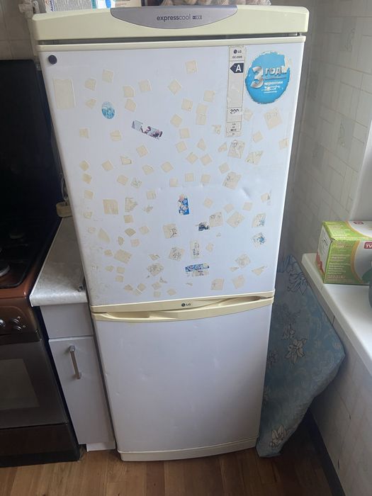 Продам холодильник срочно