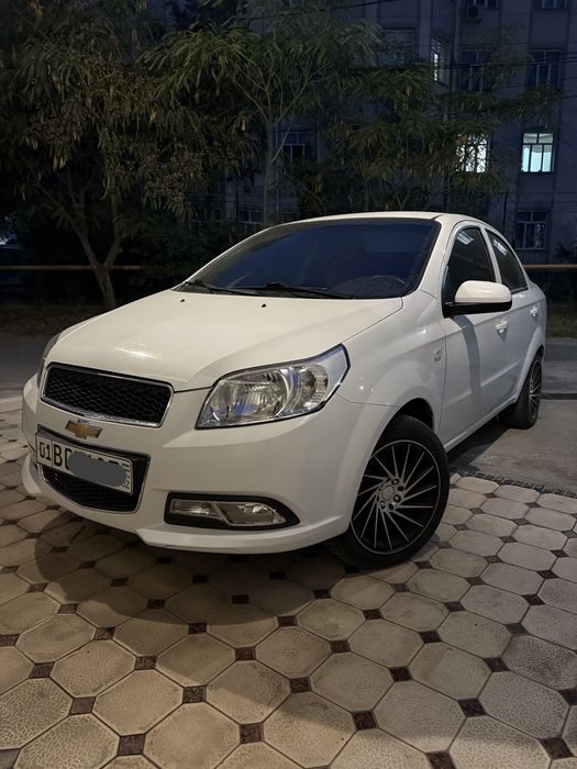 Nexia 3 srochna sotladi