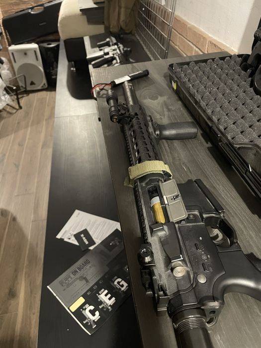 Arme de airsoft g&g predator *full metal*