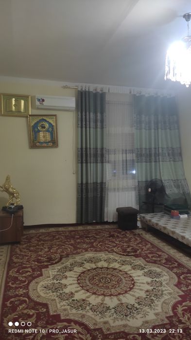 Jay Satiladi. Krediti bar