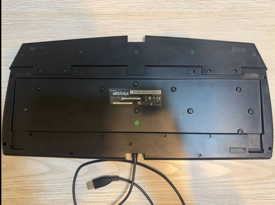 Игровая, мембранная клавиатура Razer Arctosa
