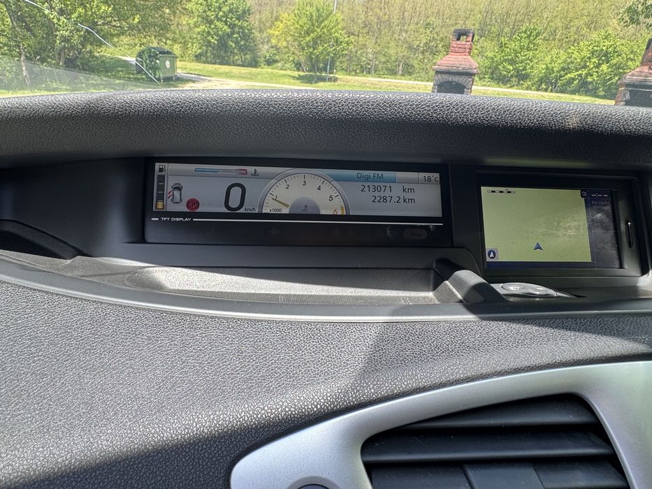 Renault Scenic 2011