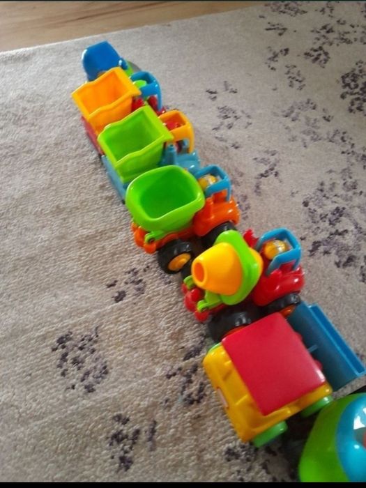 set de 12 masinute in stare impecabila masini masina joaca jucarii