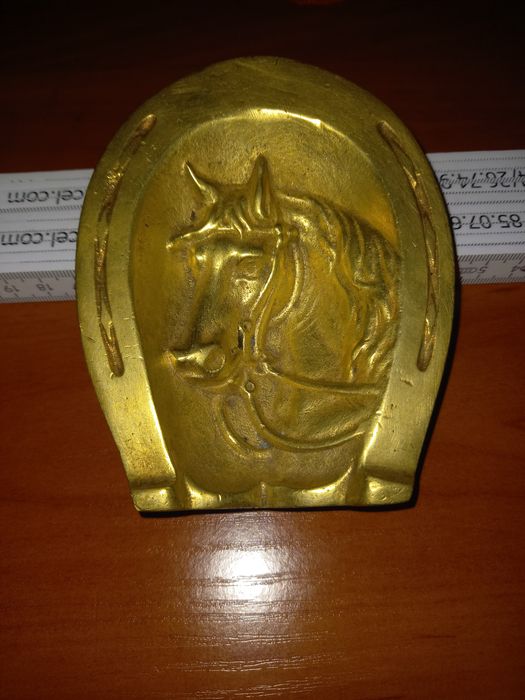 Пепелник и Гилотина за пури