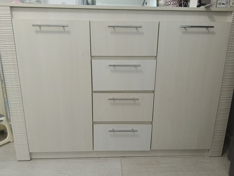 Шкаф комод  размер 140×40×97