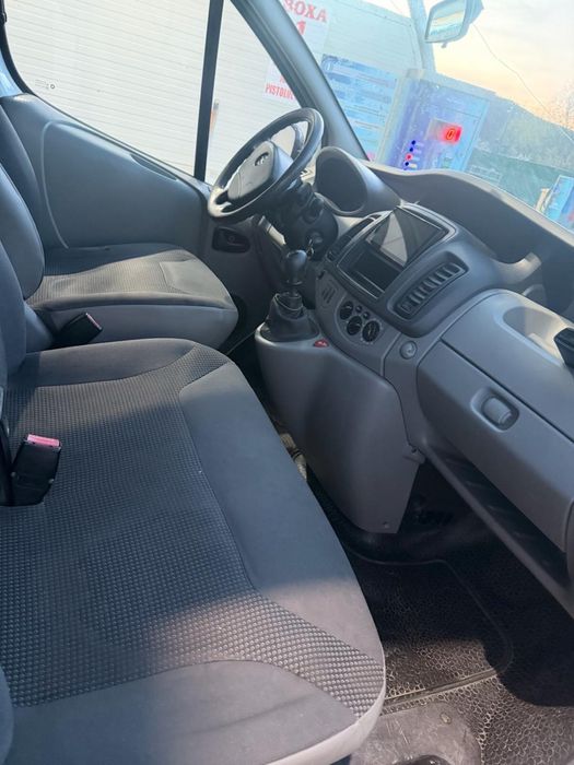 Opel Vivaro 2012