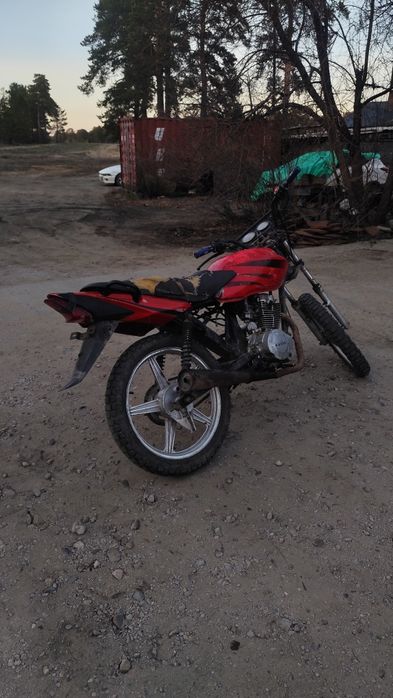 Продам мотоцикл Каяк