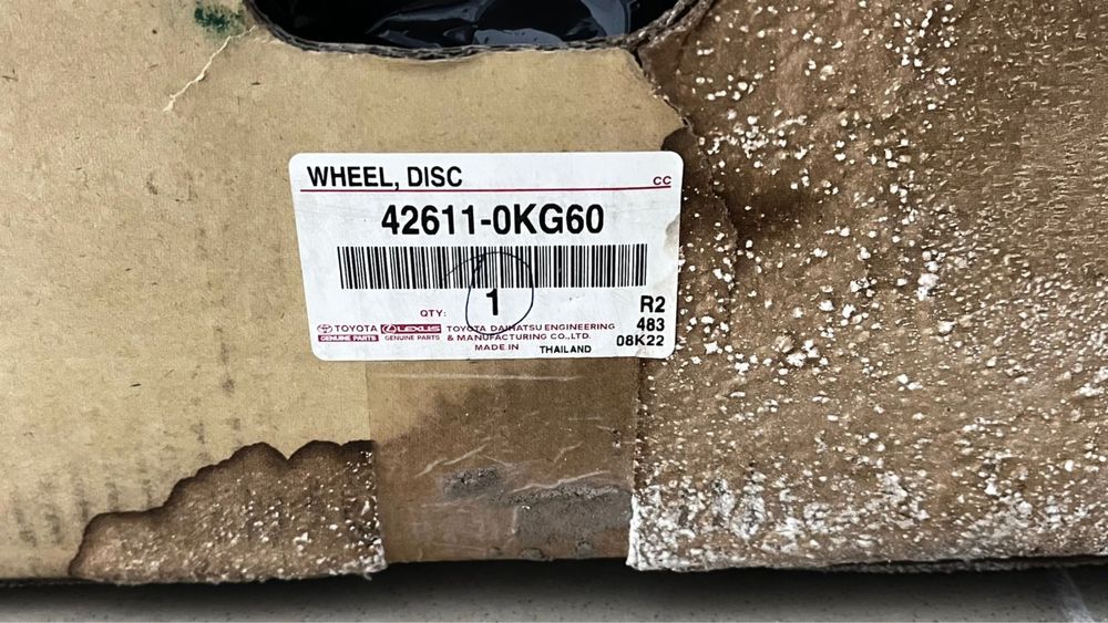 Диск оригинал на Hilux