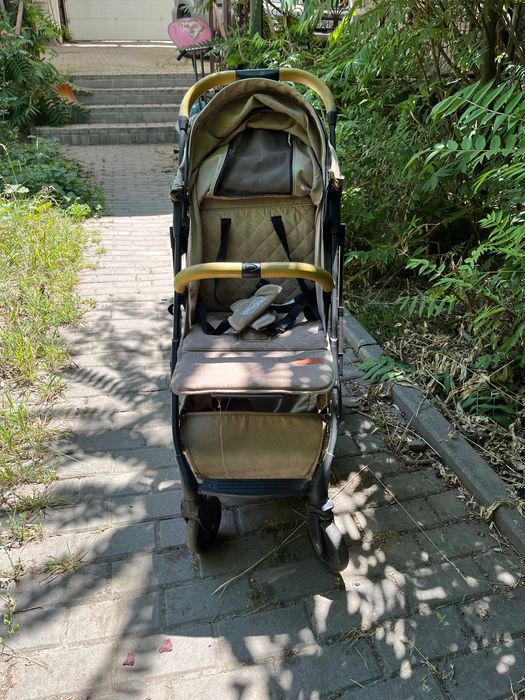 Продается б/у коляска