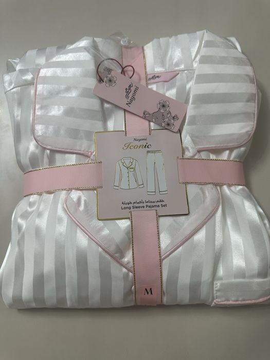 Пижама новая сатиновая