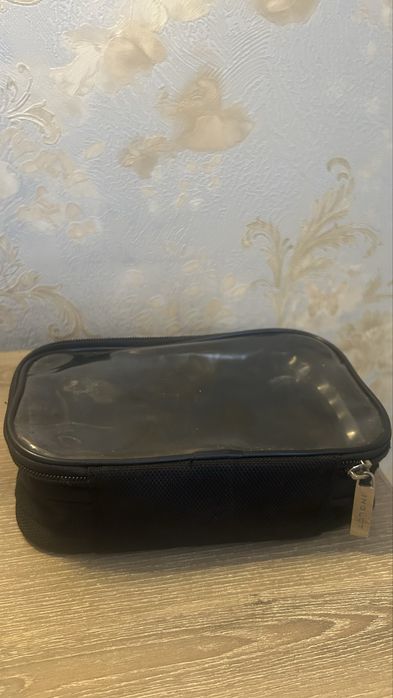 Косметичка inglot