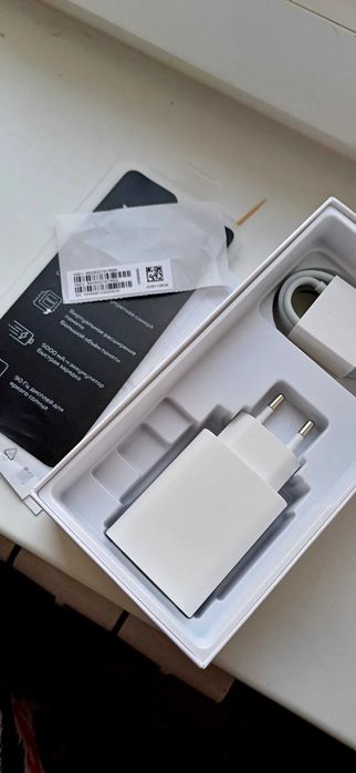 телефон  Vivo Y03