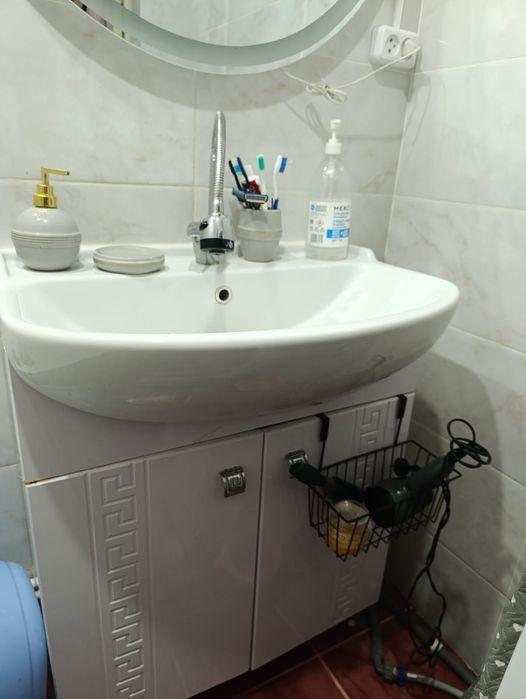 Продам раковину  срочно