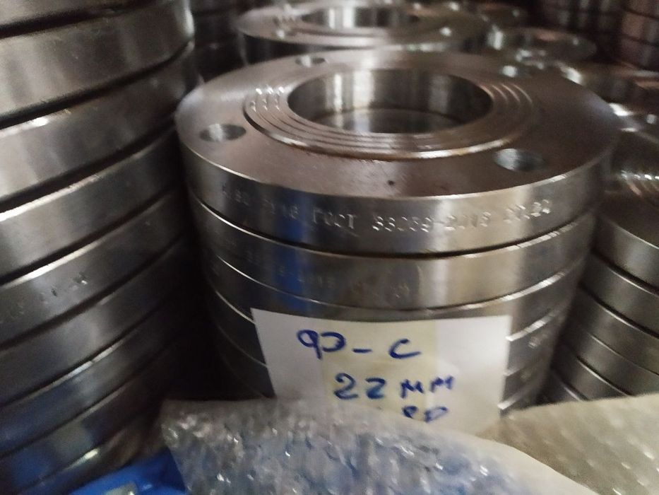 Задвижки чугунные 30ч6бр Новые и ревизия