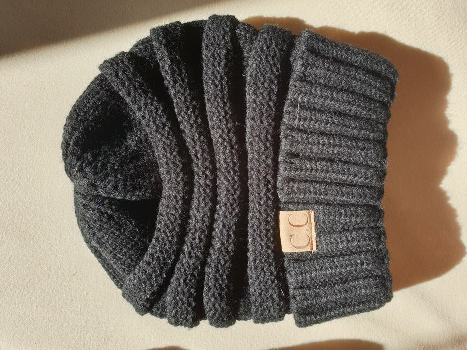 Зимни дамски шапки