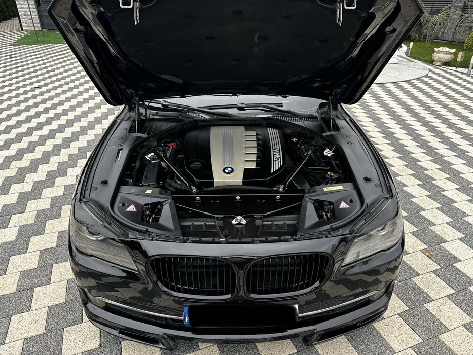 Dezmembrez bmw f02 730d n57 - 2010