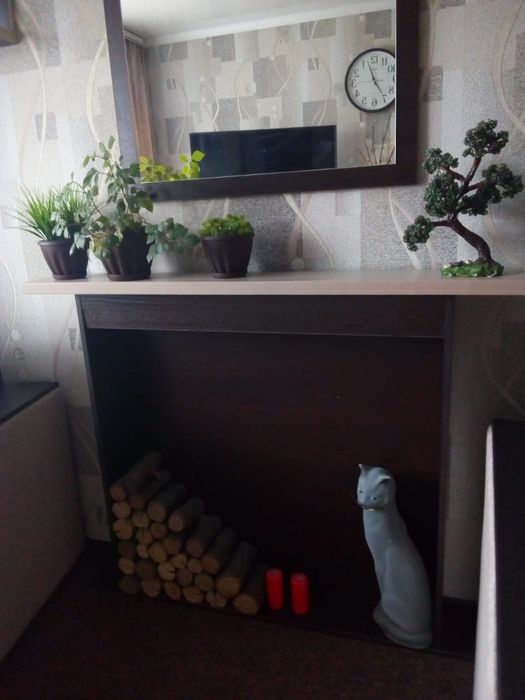 Фальш камин и зеркало