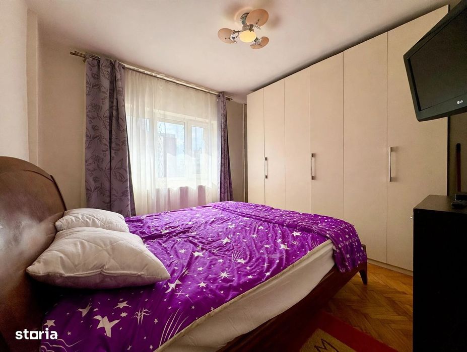 Apartament 3 camere decomandate, 70 mp, etaj 3, parcare, zona Calea Fl — fotografia 1