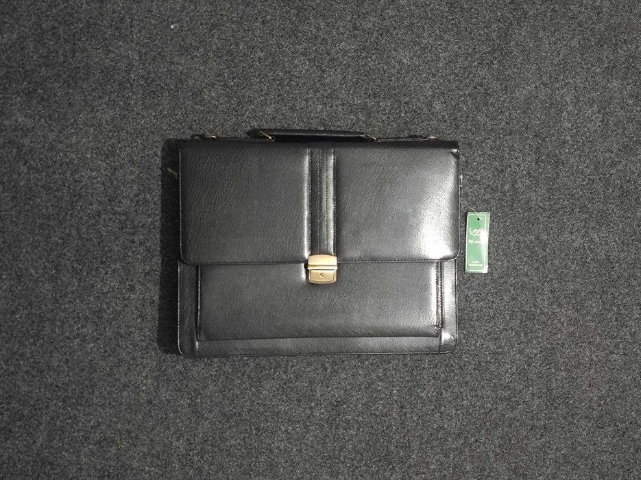 Diplomat портфель