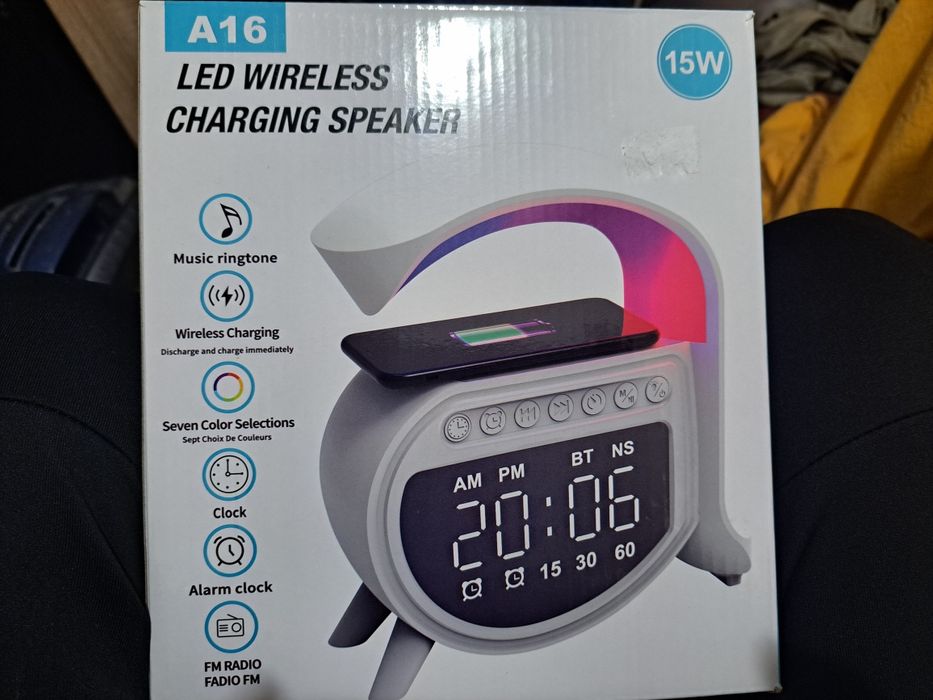 Boxa Bt,Ceas Analog.