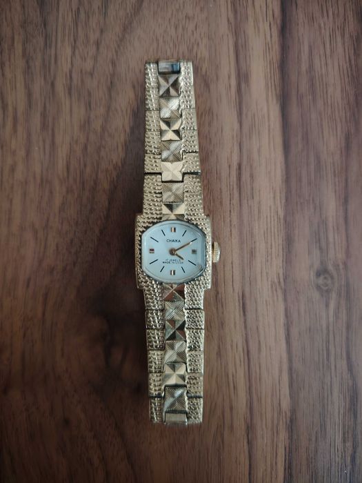 Дамски механичен часовник Чайка - класика от 80-те