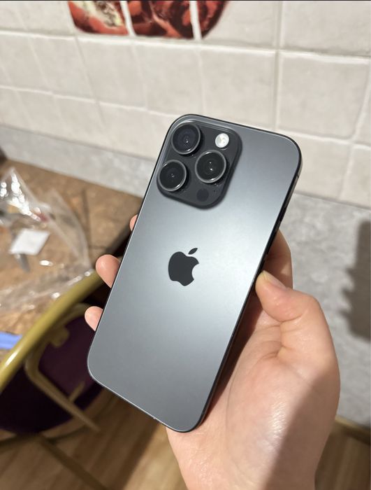 iPhone 16 pro 128гб