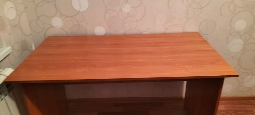 Продам письменный стол