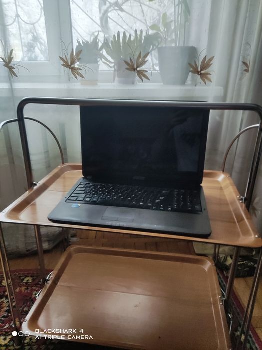 Сервировочный стол гостиничный домашний