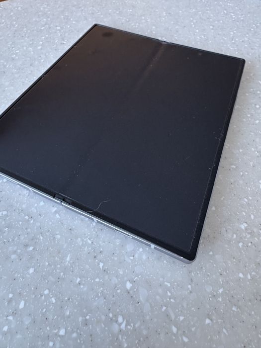 Samsung Galaxy Z Fold 6